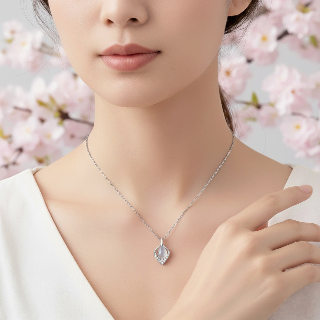Teardrop Silver Stone Pendant