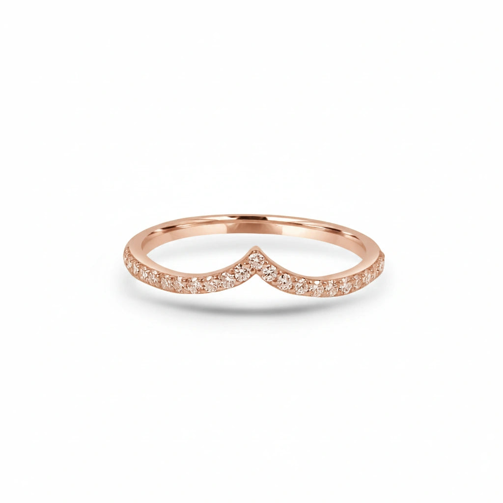 Curved Moissanite Diamond Ring